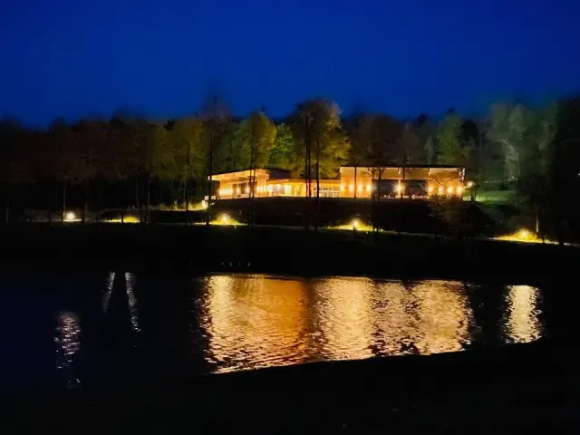 BookNoFees: مطعم – H1 am See – Meschede-Berghausen – H1 am See، الصورة 3