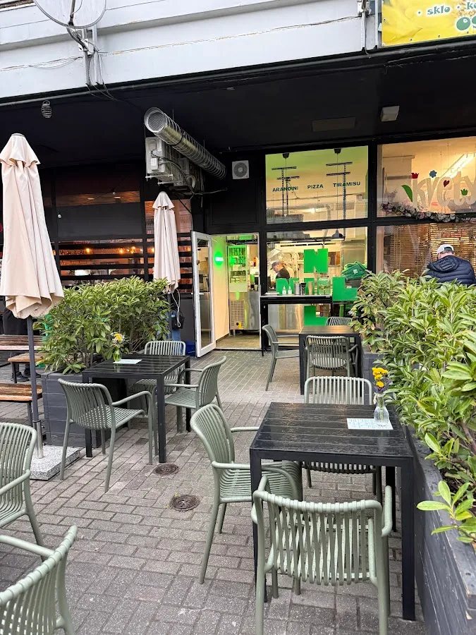 BookNoFees: بار وجبات خفيفة – NUL NUL Pizza – Bratislava – NUL NUL Pizza، الصورة 1