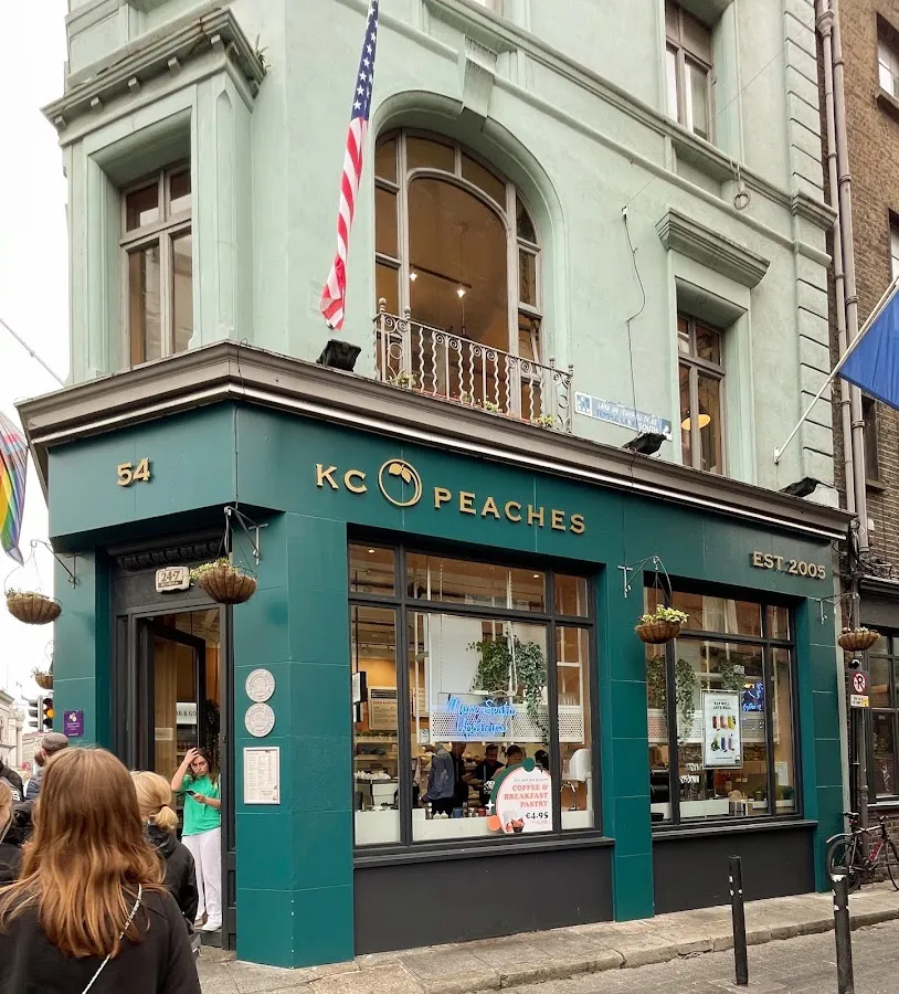 BookNoFees: مقهى – KC Peaches – Dublin – KC Peaches، الصورة 1