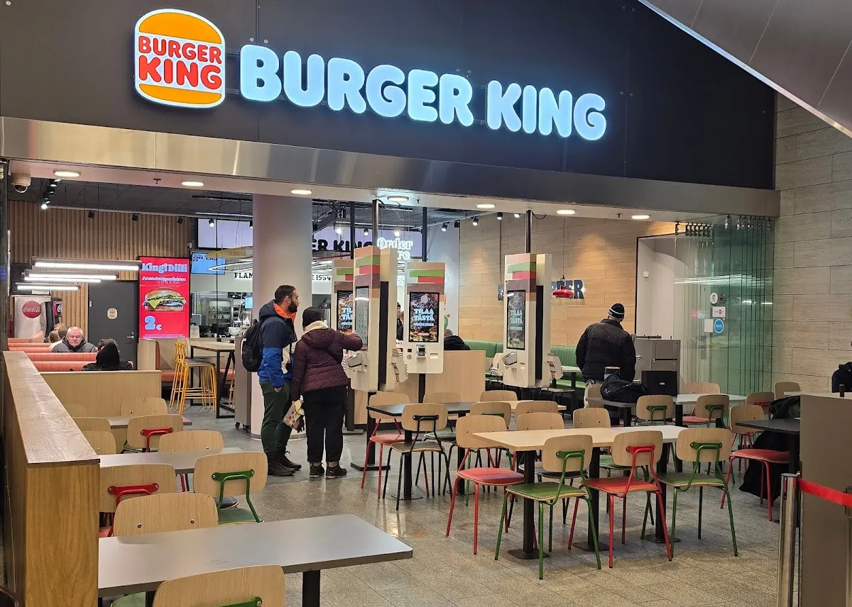 BookNoFees: بار وجبات خفيفة – Burger King – Helsinki – Burger King، الصورة 1