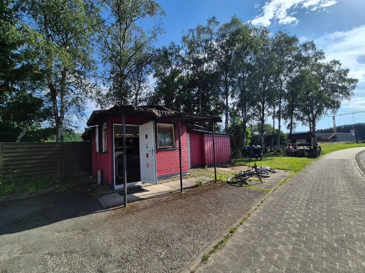 BookNoFees: مطعم – Imbiss Aue – Bad Berleburg – Imbiss Aue، الصورة 1
