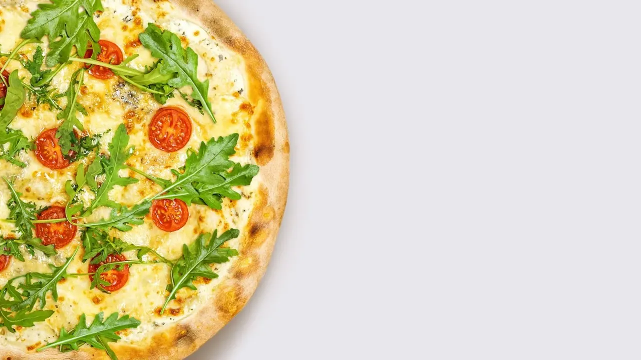 BookNoFees: بار وجبات خفيفة – Pizza Letná – Prague – Pizza Letná، الصورة 1