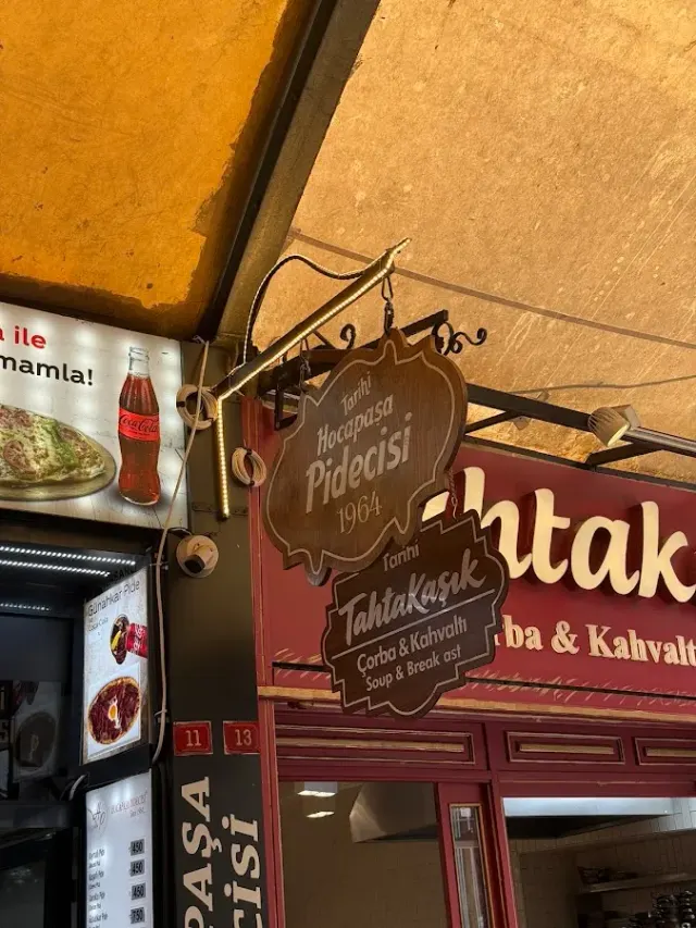 BookNoFees: مطعم – Hocapaşa Pidecisi – Istanbul – مطعم هوكاباشا للبيدة التركية، الصورة 2