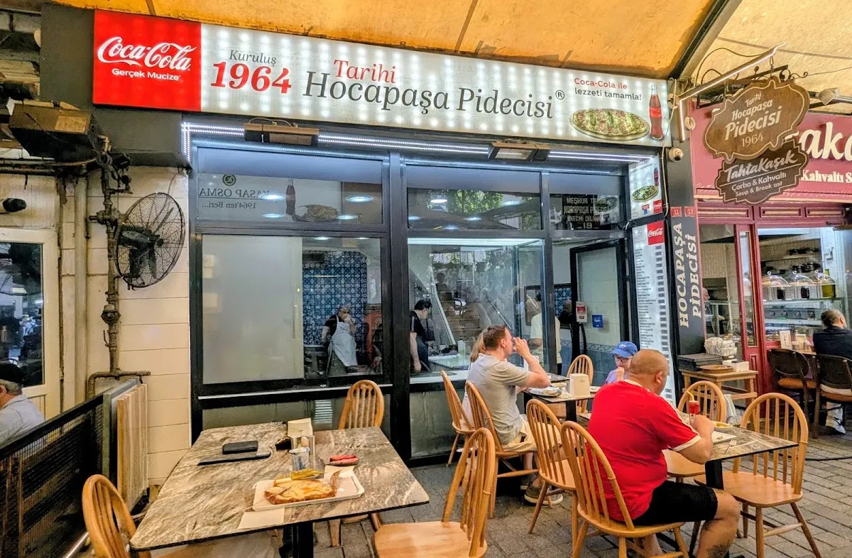 BookNoFees: مطعم – Hocapaşa Pidecisi – Istanbul – مطعم هوكاباشا للبيدة التركية، الصورة 1