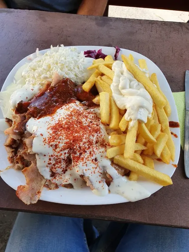BookNoFees: مطعم – Abbis Imbiß – Anröchte – Abbis Imbiß، الصورة 3