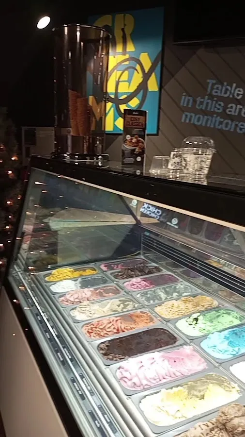 BookNoFees: آيس كريم – Creams – London – Creams، الصورة 3