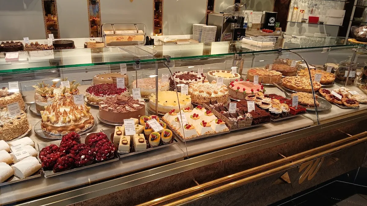BookNoFees: مطعم – Café und Konditorei Wenning – Herdecke – مقهى ومحل حلويات فينينغ، الصورة 1