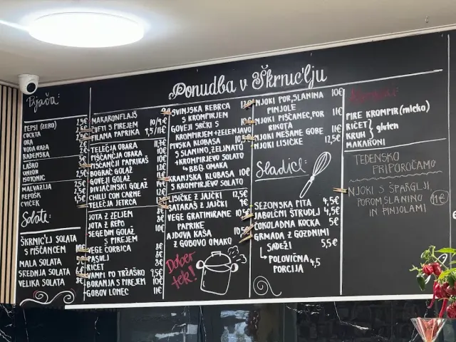 BookNoFees: مطعم – Škrnic'lj – Ljubljana – Škrnic'lj، الصورة 2