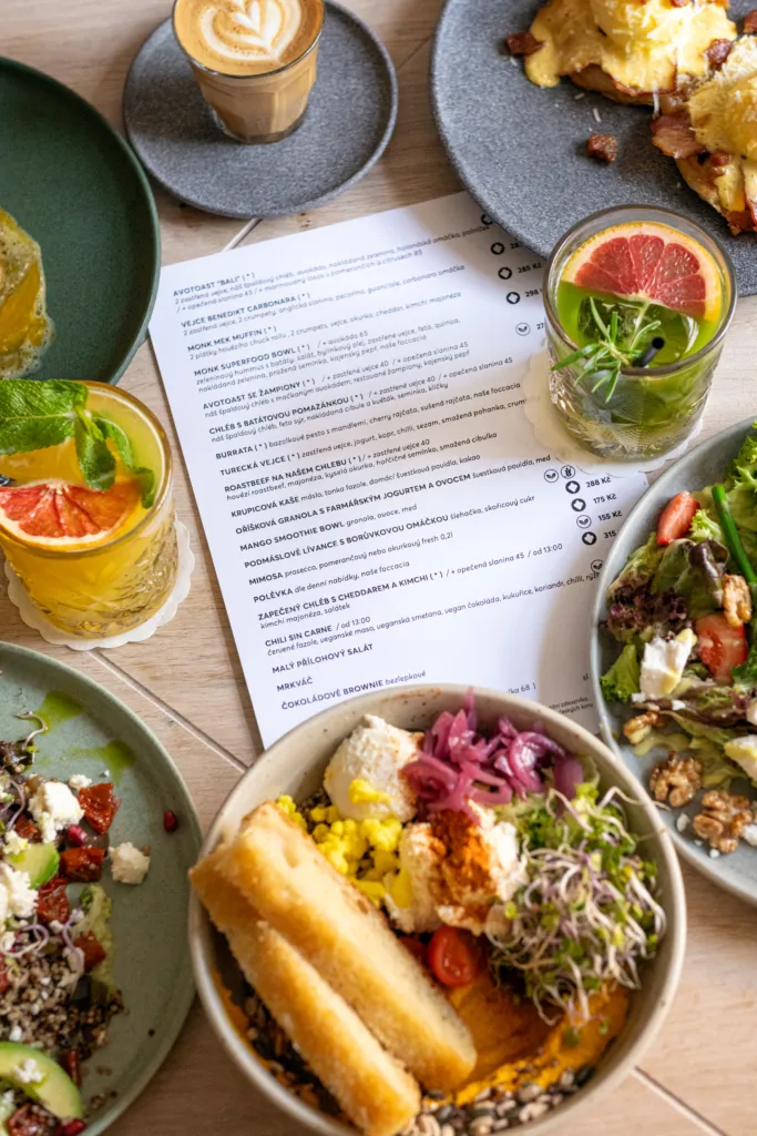 BookNoFees: مقهى – Bistro Monk – Prague – Bistro Monk، الصورة 1