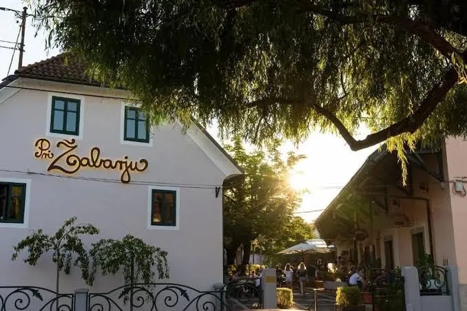 BookNoFees: مطعم – Gostilna Pri Žabarju – Ljubljana – Gostilna Pri Žabarju، الصورة 1
