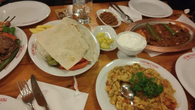 BookNoFees: مطعم – Dürümcü Baba – Istanbul – Dürümcü Baba، الصورة 3