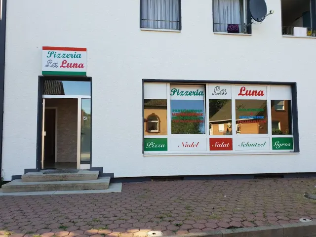 BookNoFees: La Luna Pizzeria, Bergkamen