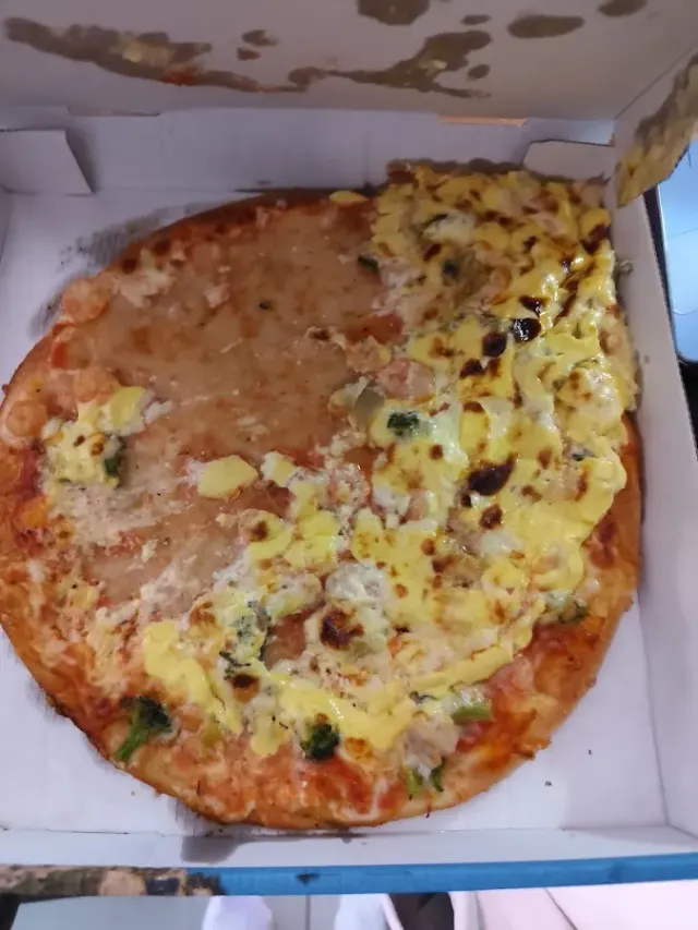 BookNoFees: مطعم – La Luna Pizzeria – Bergkamen – La Luna Pizzeria، الصورة 3