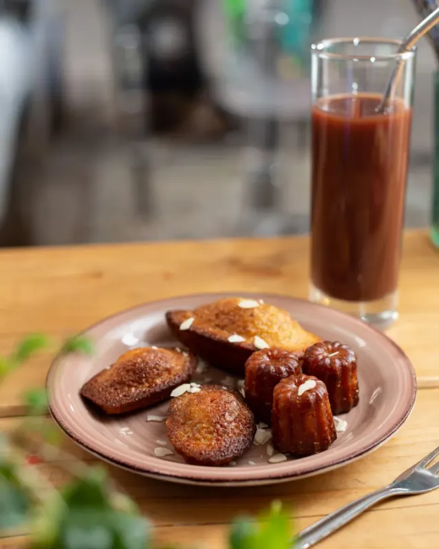 BookNoFees: مطعم – Chez Emil – Berlin – Chez Emil، الصورة 3