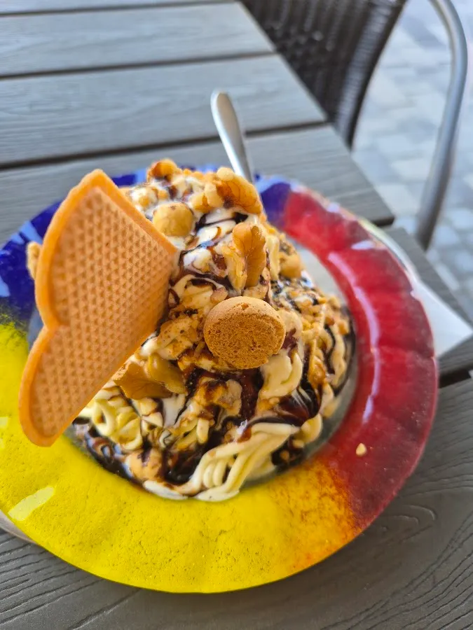 BookNoFees: مطعم – Eiscafé Gelateria Italiana Boutique – Warstein – إيسكافيه جيلاتيريا إيطاليانا بوتيك، الصورة 1