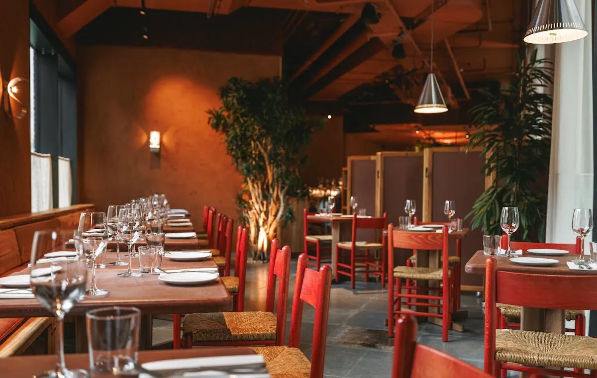 BookNoFees: مطعم – Ara Restaurant – London – مطعم آرا، الصورة 1