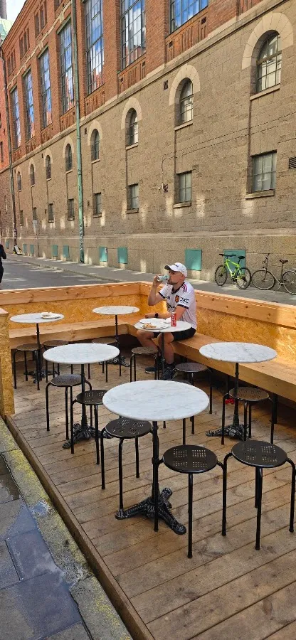 BookNoFees: بار وجبات خفيفة – 800 grader – Stockholm – 800 درجة، الصورة 1