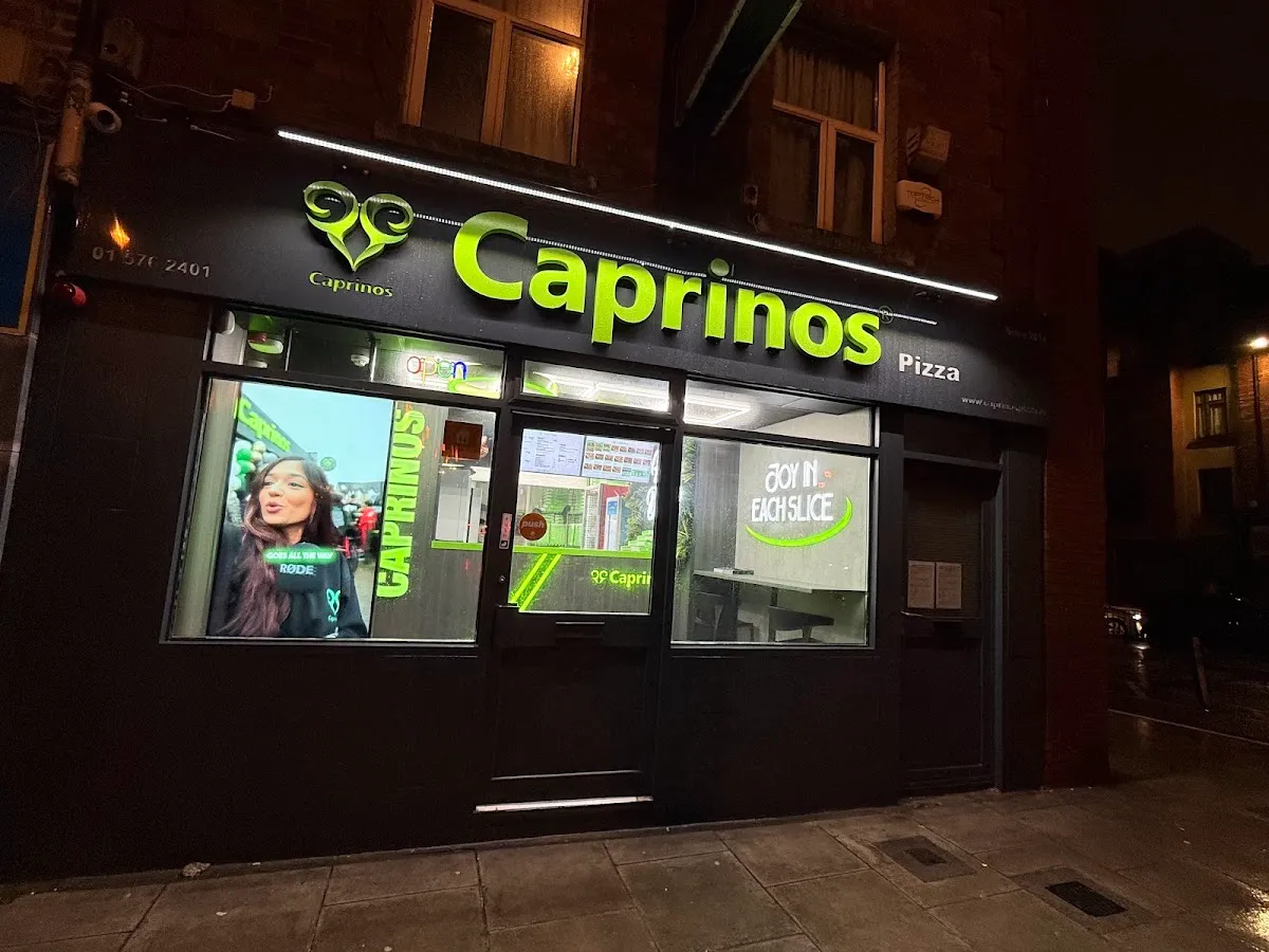 BookNoFees: بار وجبات خفيفة – Caprinos – Dublin – Caprinos، الصورة 1