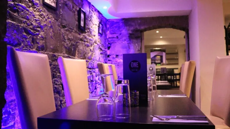 BookNoFees: مطعم – One Bistro – Dublin – One Bistro، الصورة 1