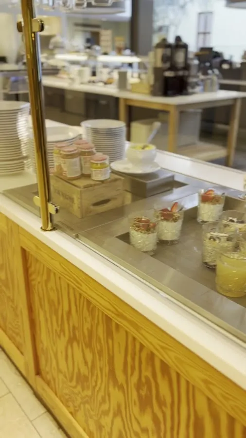 BookNoFees: مقهى – Fazer Café 8th Floor – Helsinki – Fazer Café الطابق الثامن، الصورة 3