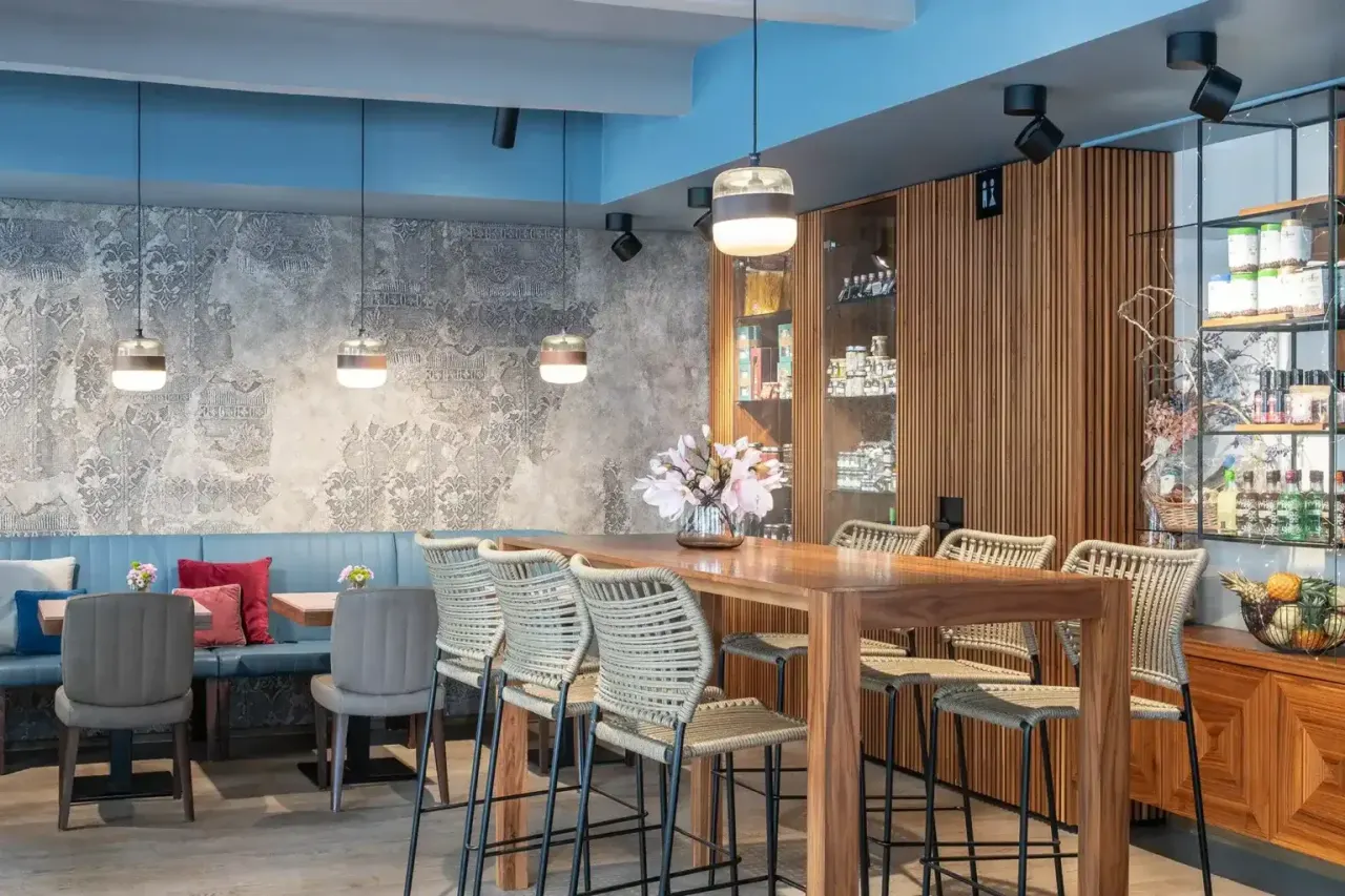 BookNoFees: مقهى – Cafe Perfect Day – Prague – Cafe Perfect Day، الصورة 1
