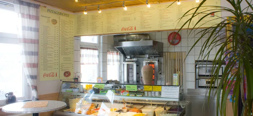 BookNoFees: بار وجبات خفيفة – Bahnhofsgrill – Attendorn – Bahnhofsgrill، الصورة 1