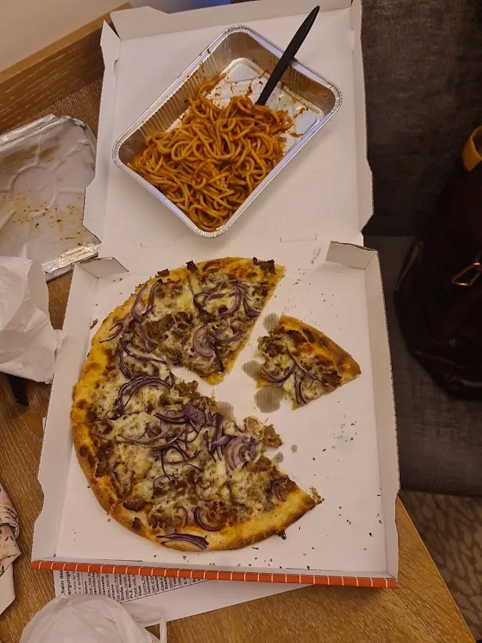 BookNoFees: مطعم – In-Time Pizza-Döner – Hilchenbach – In-Time Pizza-Döner، الصورة 1