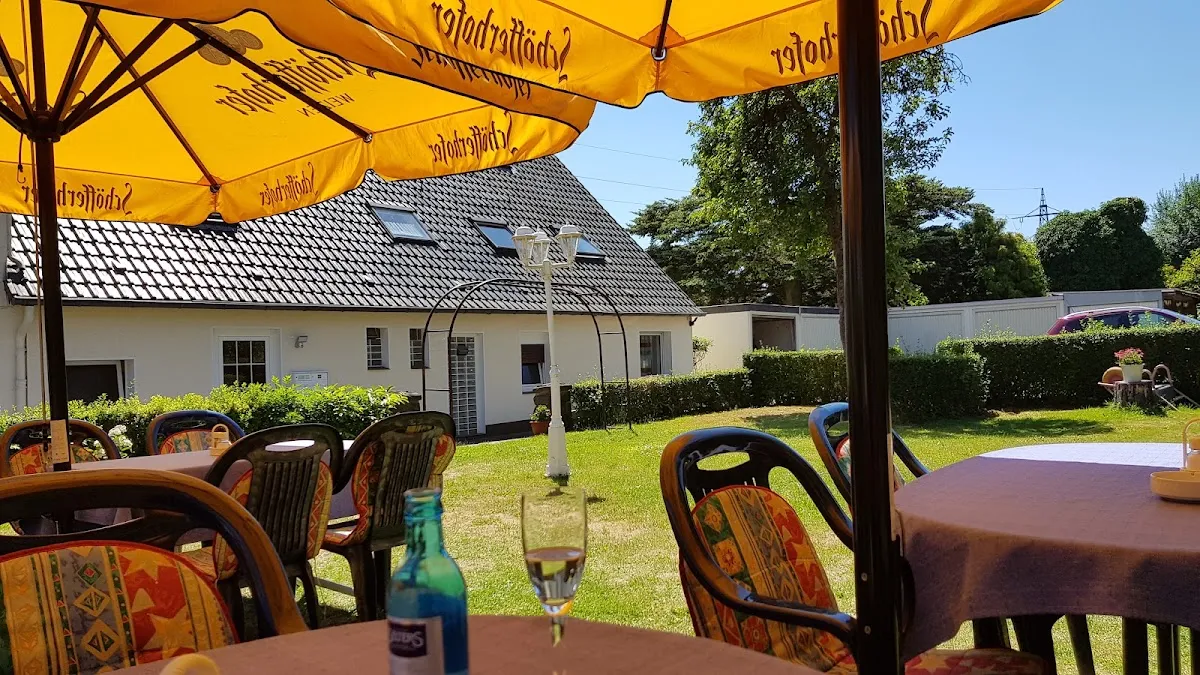 BookNoFees: مطعم – Haus Huster – Herdecke – Haus Huster، الصورة 1