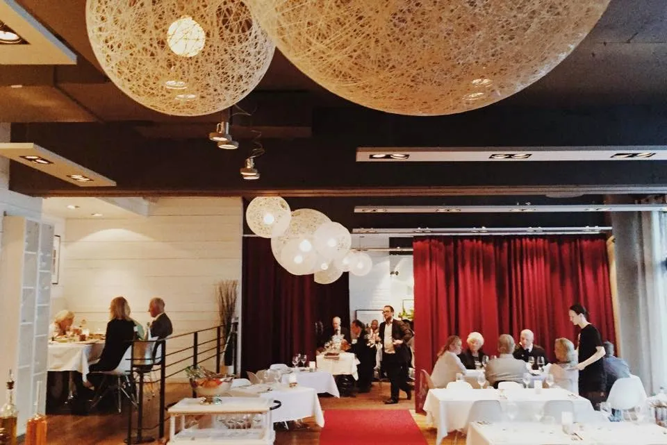 BookNoFees: مطعم – Brasserie Mares – Oslo – Brasserie Mares، الصورة 1