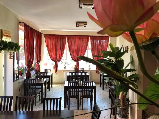 BookNoFees: مطعم – A Chau – Warsaw – A Chau، الصورة 2