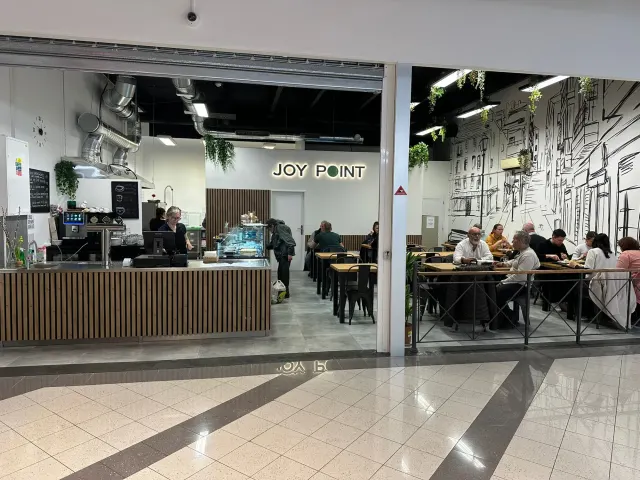 BookNoFees: مطعم – Joy Point Bistro – Prague – Joy Point Bistro، الصورة 2