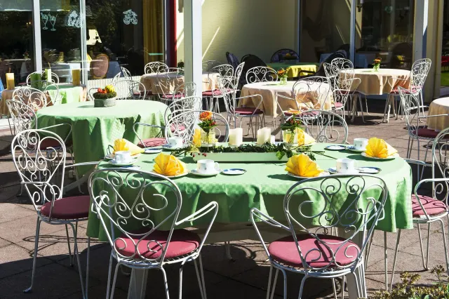 BookNoFees: Park Cafe Sprenger, Bad Sassendorf