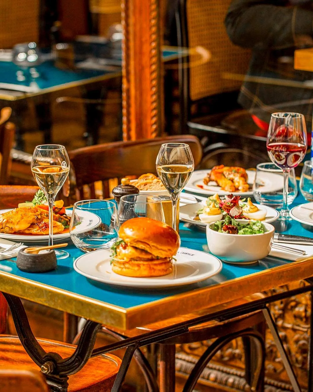 BookNoFees: مطعم – Canard et Champagne – Paris – Canard et Champagne، الصورة 1