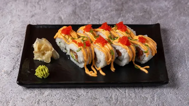BookNoFees: Oishi Sushi Bar, Athens