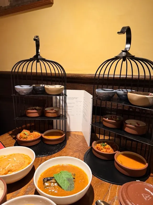 BookNoFees: مطعم – Darjeeling Express – London – Darjeeling Express، الصورة 2