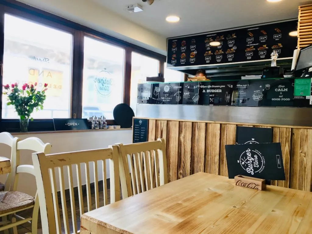 BookNoFees: مطعم – Burger Time – Ljubljana – Burger Time، الصورة 1