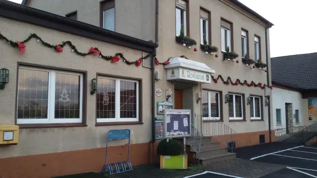 BookNoFees: مطعم – Baumeister Restaurant-Pension – Kamen – Baumeister Restaurant-Pension، الصورة 2