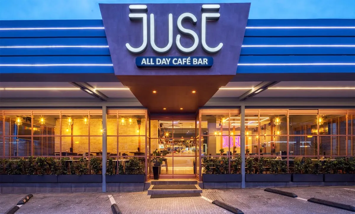 BookNoFees: مقهى – Just Coffee – Athens – Just Coffee، الصورة 1