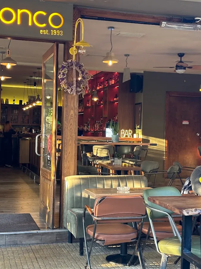 BookNoFees: مقهى – BONCO – Athens – BONCO، الصورة 1