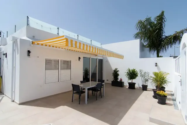 BookNoFees: كاسا كريكي بنغالو حصري مع شرفة على السطح في مجمع هوليكان – Playa Del Ingles