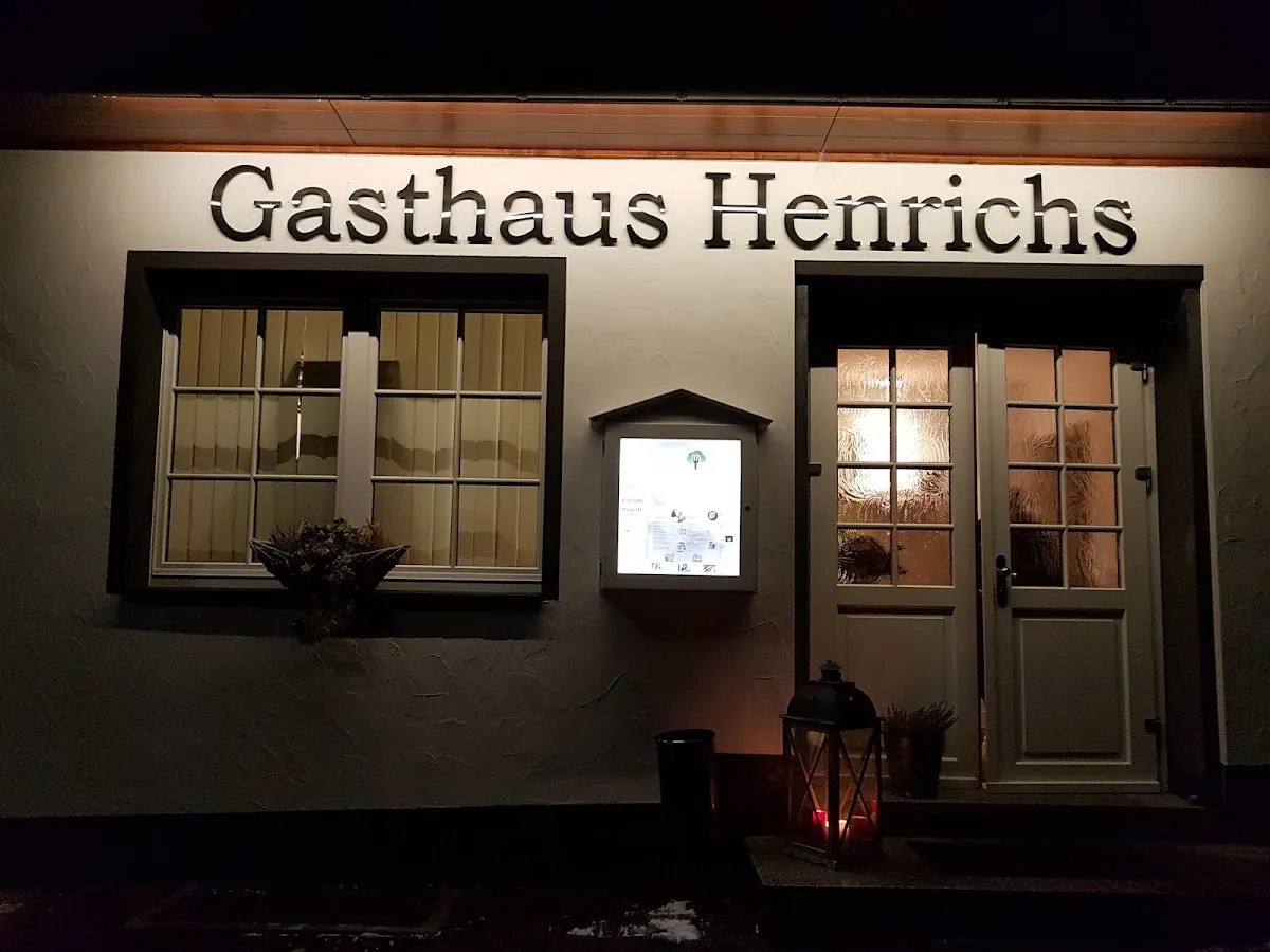 BookNoFees: مطعم – Gasthaus Henrichs – Kirchhundem – Gasthaus Henrichs، الصورة 1