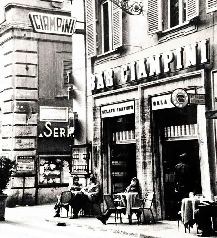 BookNoFees: مقهى – Gelateria Ciampini – Rome – Gelateria Ciampini، الصورة 1