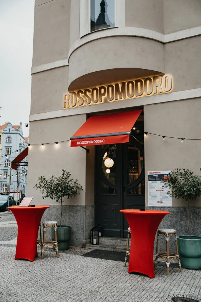 BookNoFees: مطعم – ROSSOPOMODORO – Prague – ROSSOPOMODORO، الصورة 1