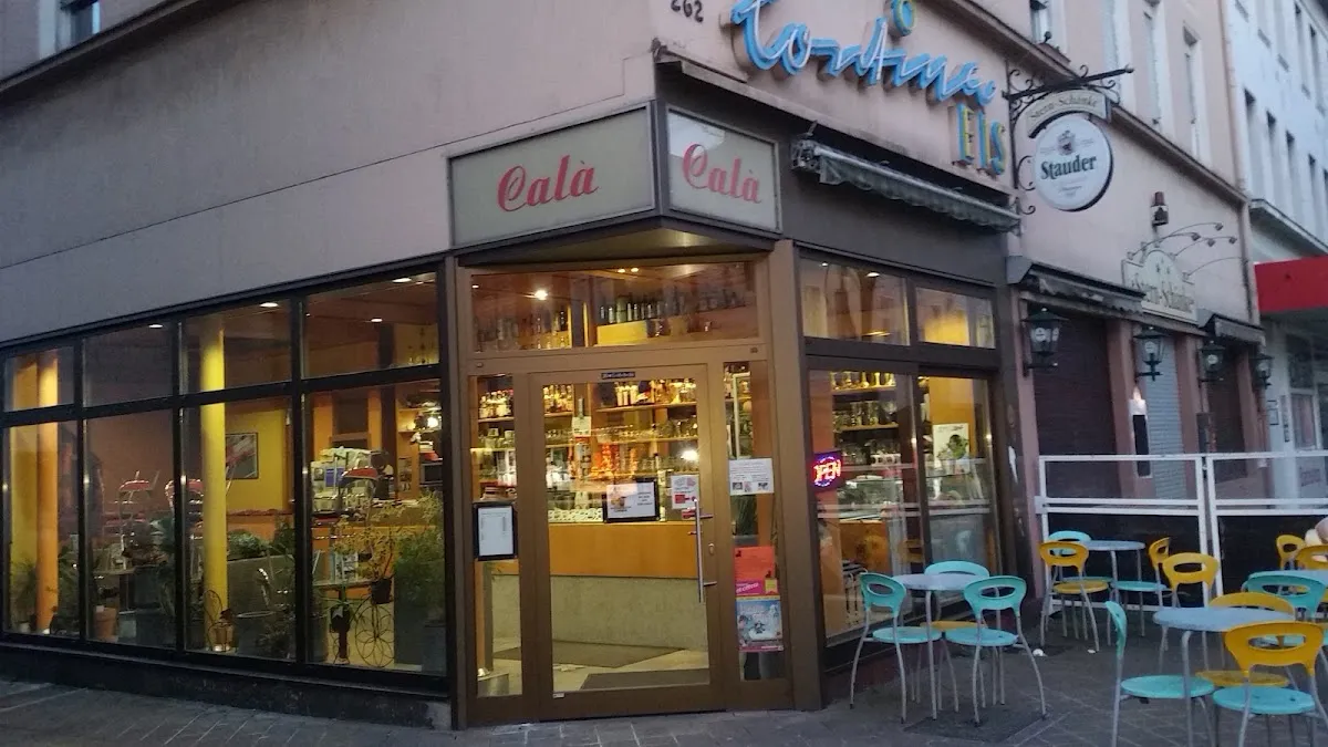 BookNoFees: مطعم – Cortina Eiscafe – Herne – Cortina Eiscafe، الصورة 1