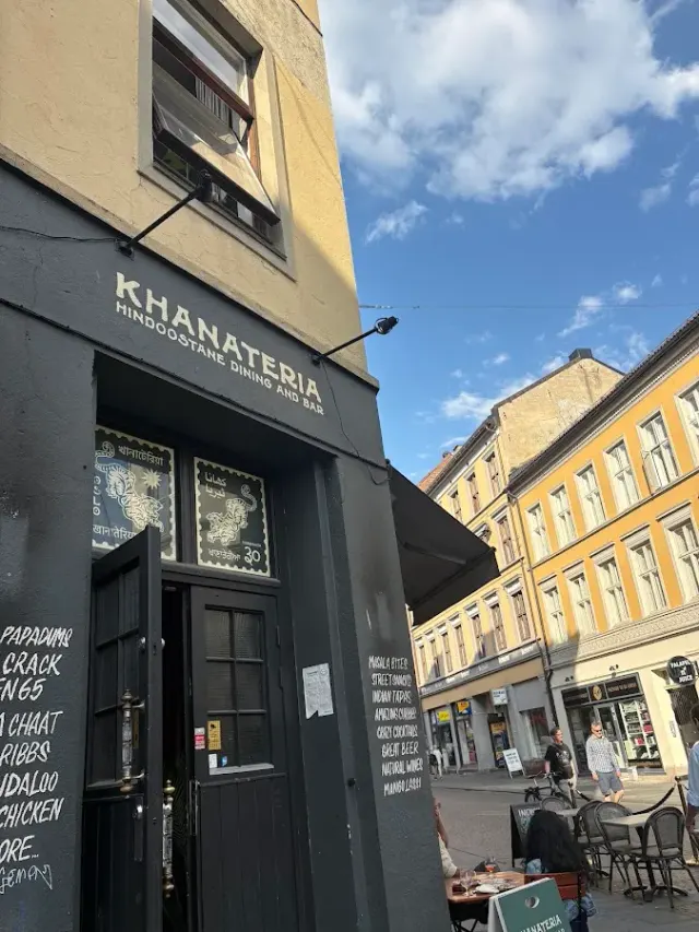 BookNoFees: مطعم – Khanateria – Oslo – Khanateria، الصورة 2