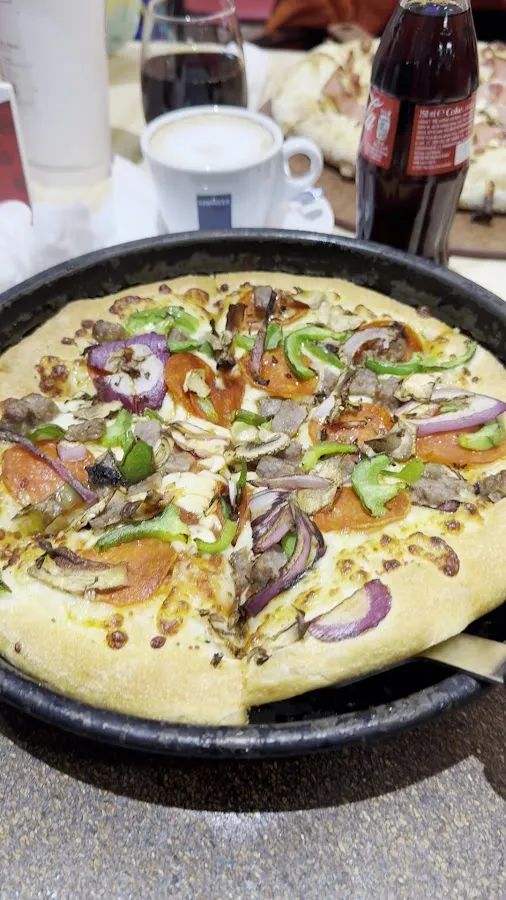 BookNoFees: مطعم – Pizza Hut – Bucharest – Pizza Hut، الصورة 3