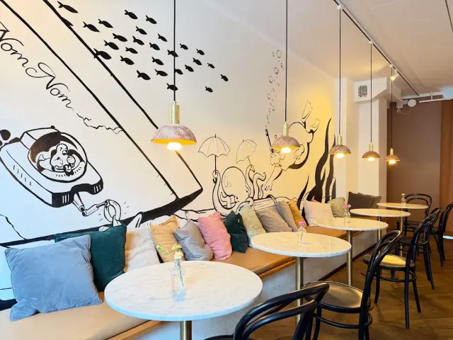 BookNoFees: مقهى – Green Hippo Cafe – Helsinki – Green Hippo Cafe، الصورة 2