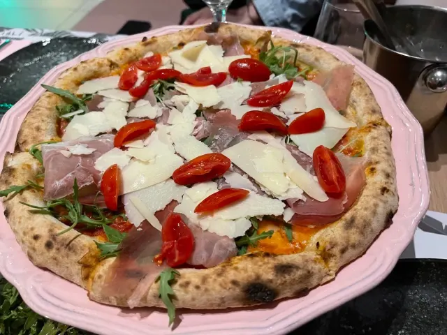 BookNoFees: مطعم – ETIEN PIZZA BAR – Athens – ETIEN PIZZA BAR، الصورة 2