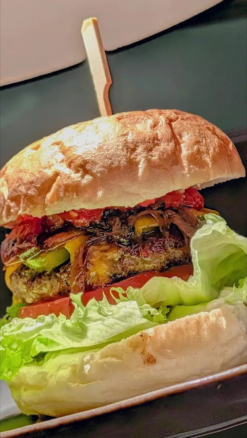 BookNoFees: مطعم – Gaststätte Litfass – Halver – مطعم ليتفاس، الصورة 2
