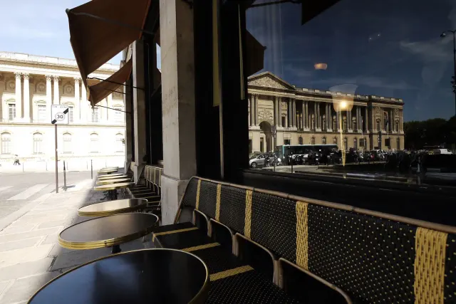 BookNoFees: مطعم – Le Fumoir – Paris – غرفة التدخين، الصورة 3